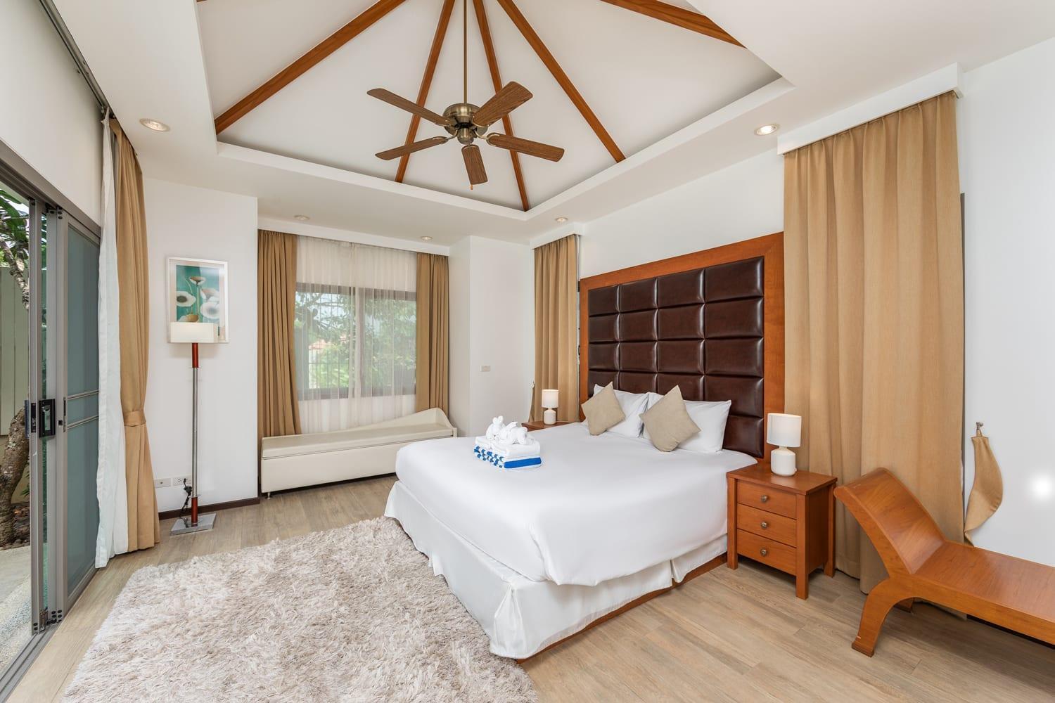 Villa Bond| 3 Bedrooms | Private Pool | 3 Min To Naiharn Beach Rawai Exterior photo
